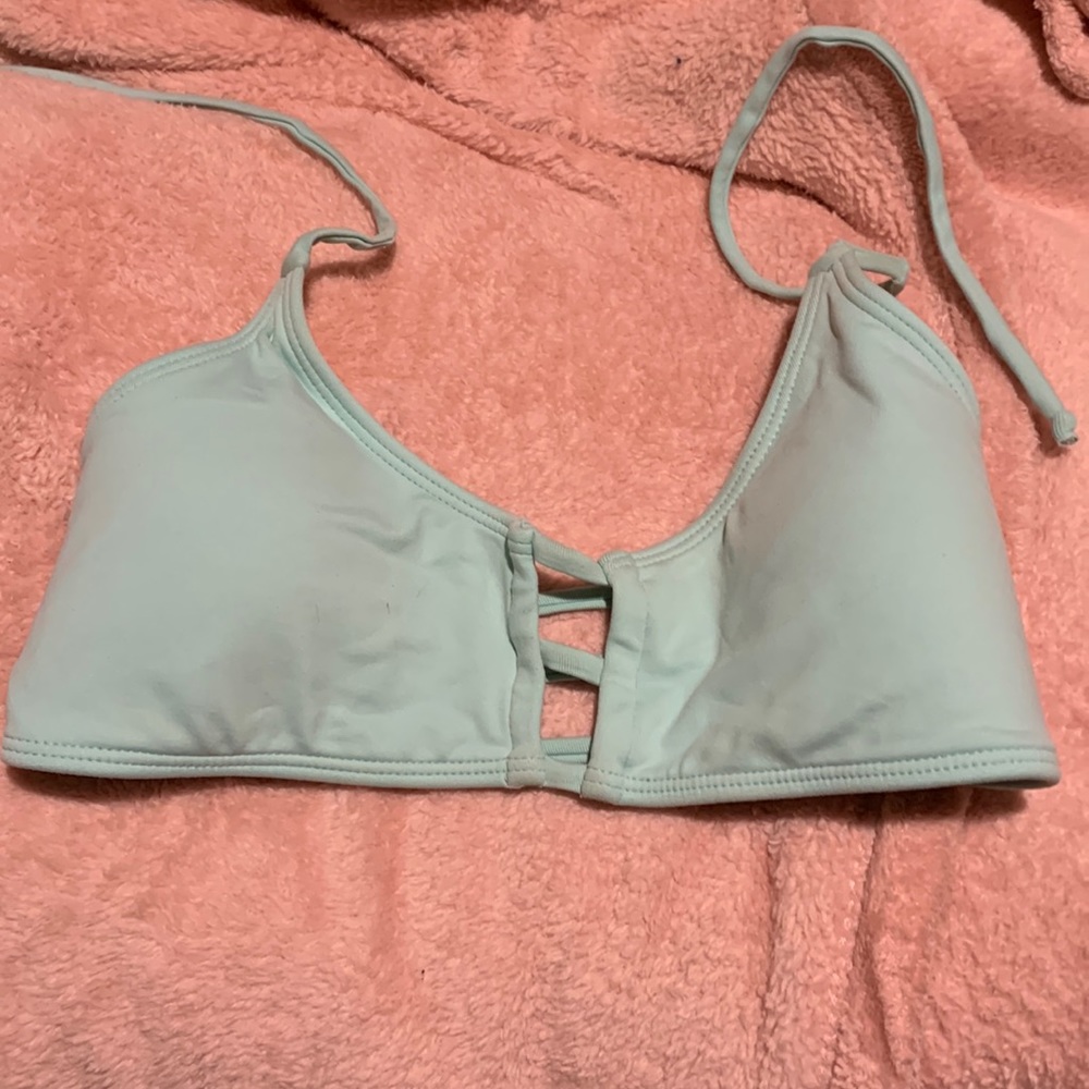 Super cute bikinis!!